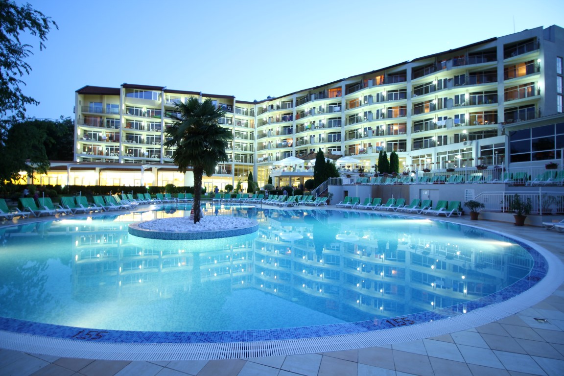 MADARA_HOTEL_NISIPURILE_DE_AUR_BULGARIA_AIR_TOUR_TRAVEL